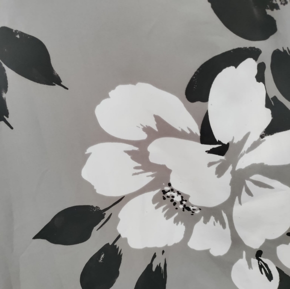 Vera Wang mini dress 12 - Picture 4 of 6